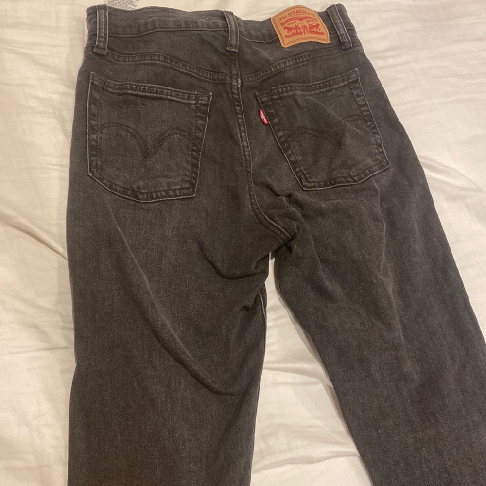 black levi’s skinny jean size 25